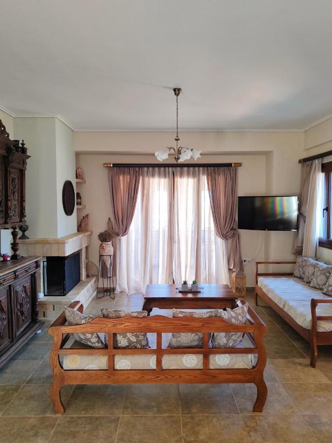 Athevillas Chrysoula Mézapos Εξωτερικό φωτογραφία