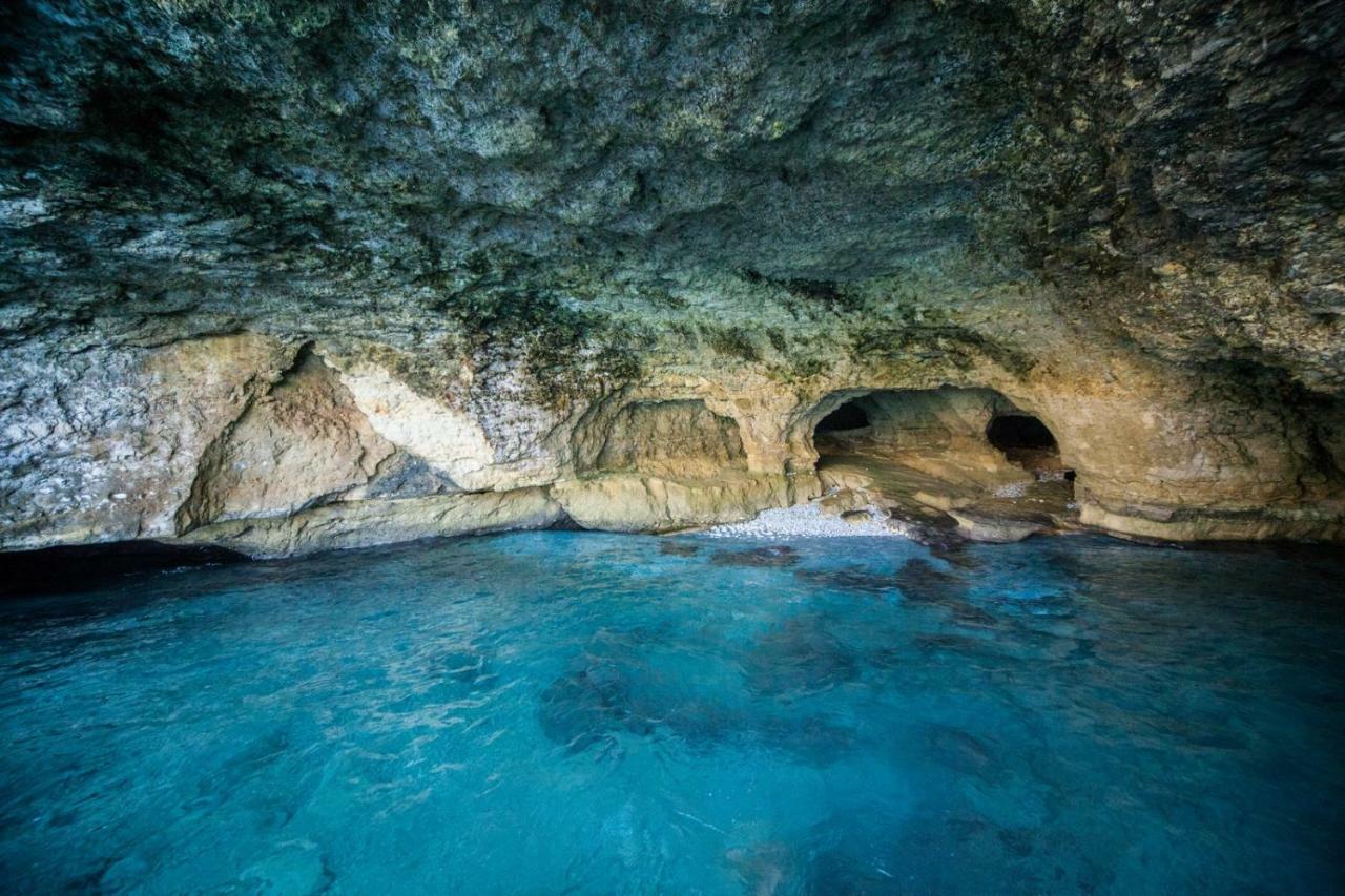 Athevillas Chrysoula Mézapos Εξωτερικό φωτογραφία